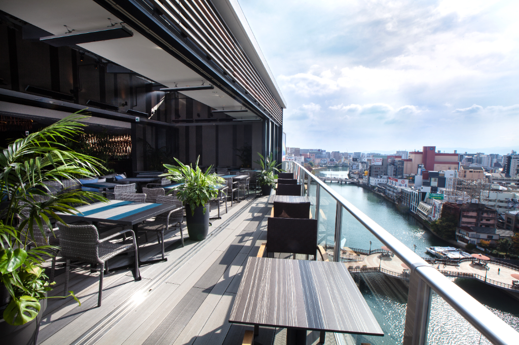 [ｅｓ] ROOF GARDEN BAGUS NAKASU(福岡県福岡市博多区/中洲川端駅/ホールスタッフ)_3